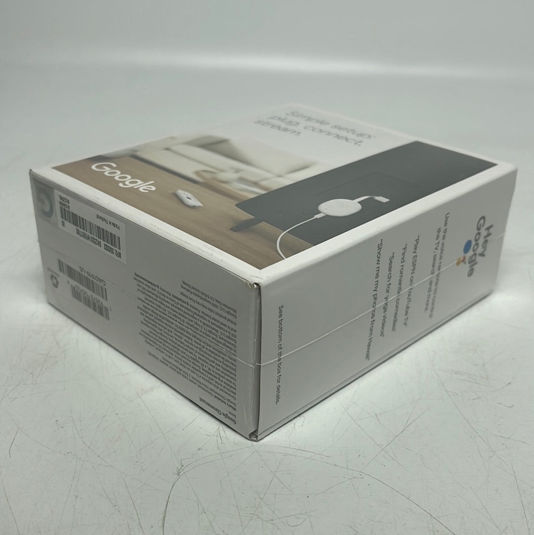 New Google Chromecast With Google TV 4K Media Streamer GA01919-US