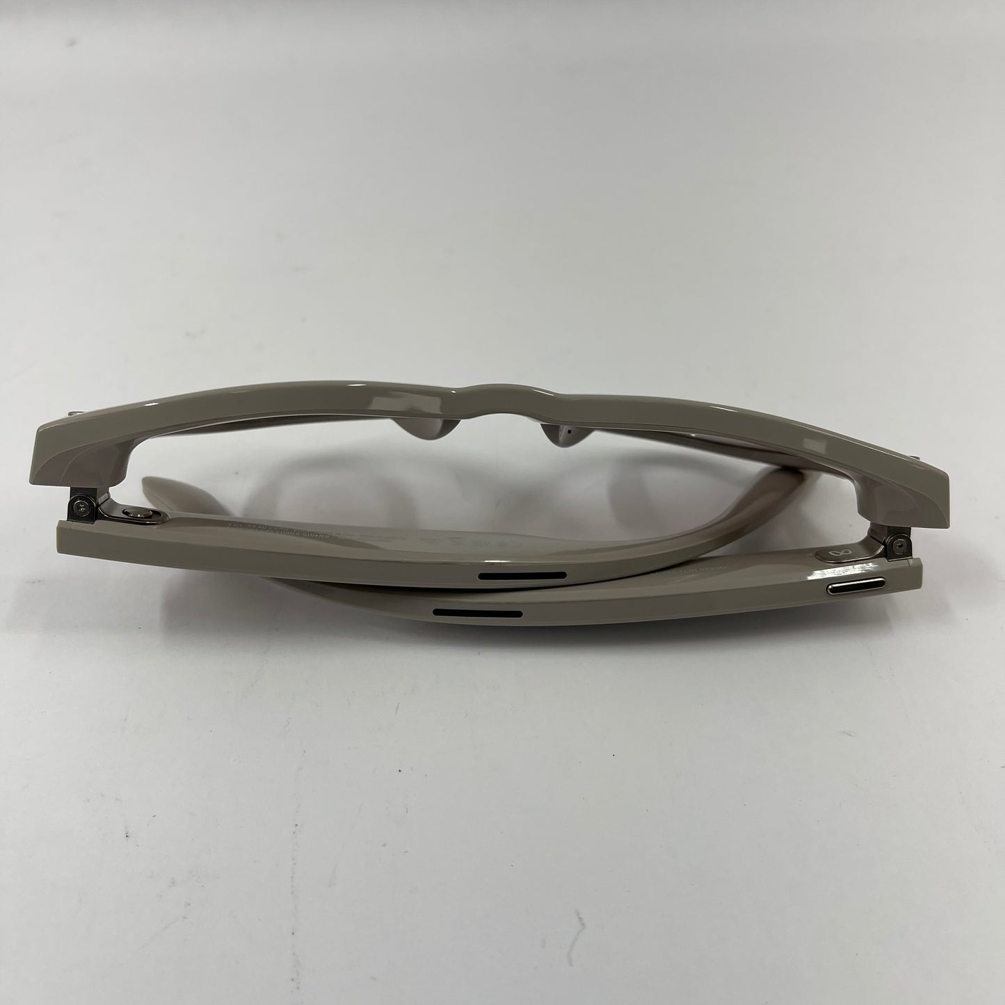 Ray-Ban Meta Skyler Smart Glasses Chalky Gray RW4010