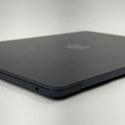 2025 Apple MacBook Air 13.6" M4 8C GPU 4.5GHz 16GB RAM 256GB SSD A3240