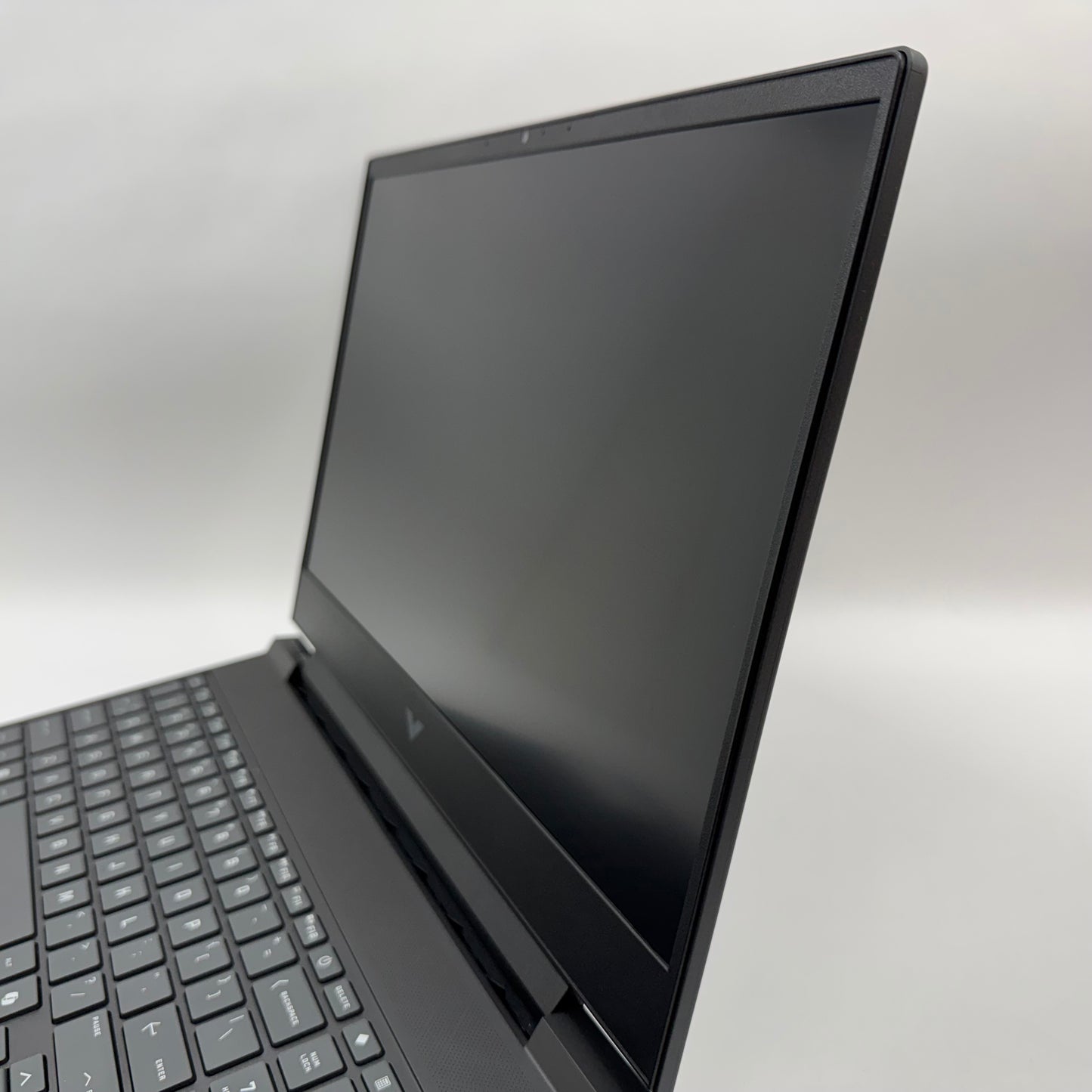 HP Victus 15-FB3093DX 15.6" Ryzen 7 7445HS 16GB RAM 512GB SSD GeForce RTX 4050