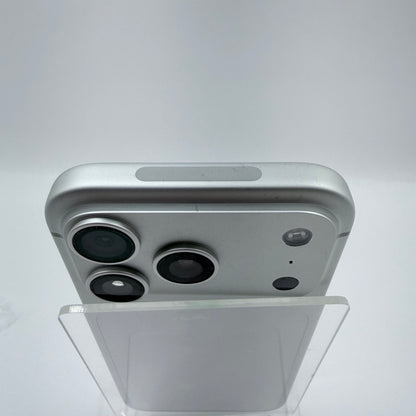 Factory Unlocked Apple iPhone 17 Pro 256GB Silver MG7K4LL/A