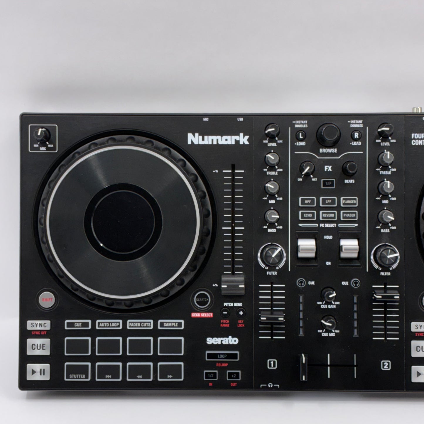 Numark Mixtrack Platinum FX 4-Deck Layering  DJ Controller