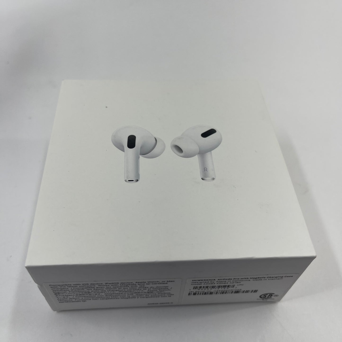 Apple AirPods Pro 1st Gen with MagSafe Charging Case A2083 A2084 A2190 MLWK3AM/A
