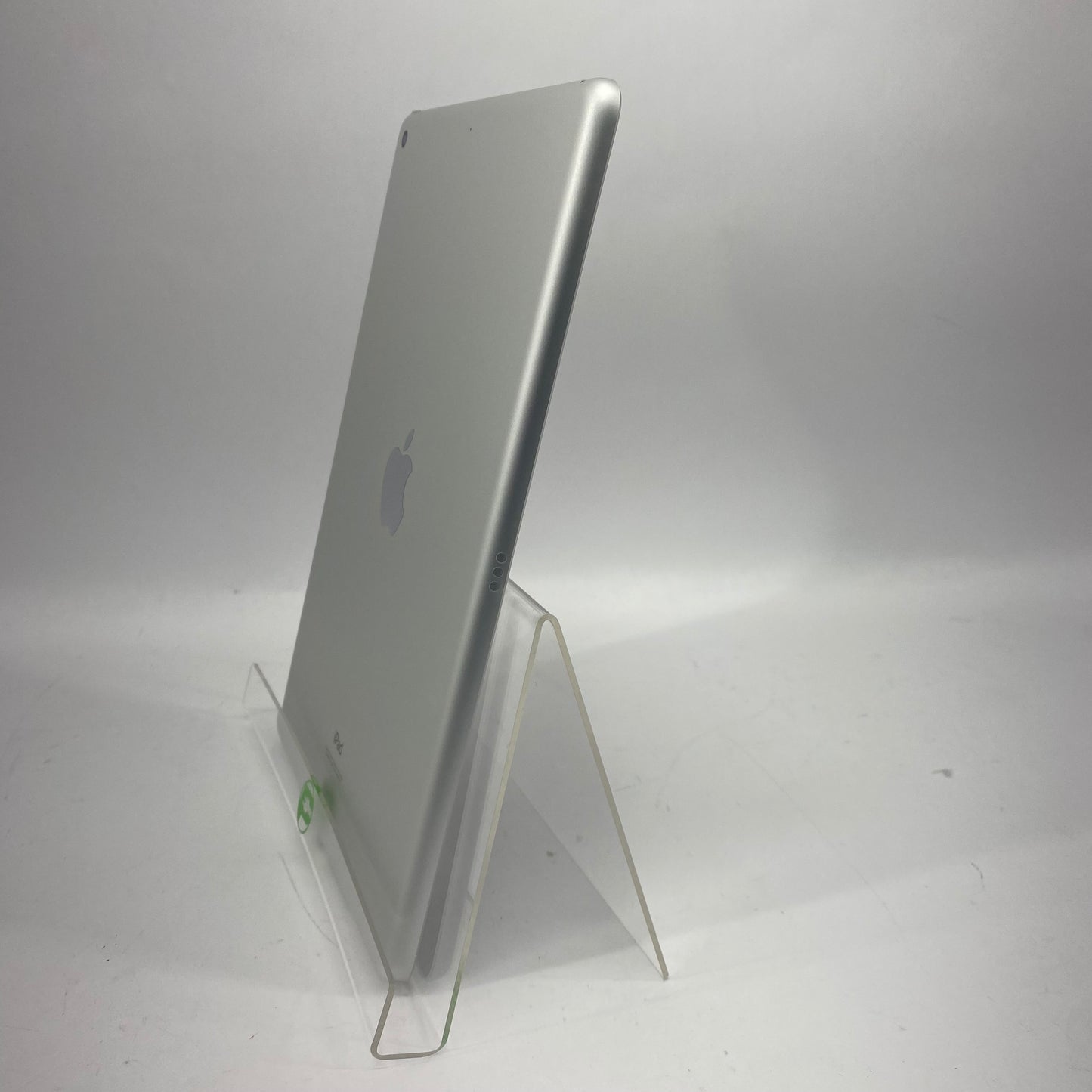 WiFi Only Apple iPad 9th Gen 64GB Silver A2602