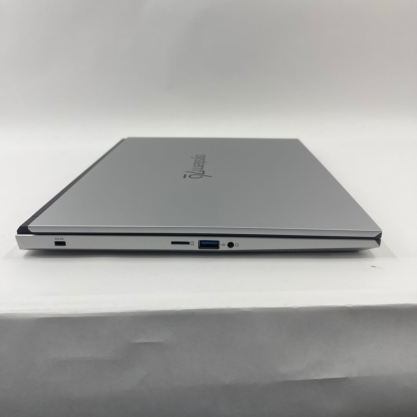 System76 Darter Pro DARP10-B 14" Core Ultra 7 155H 3.8GHz 96GB 2TB SSD