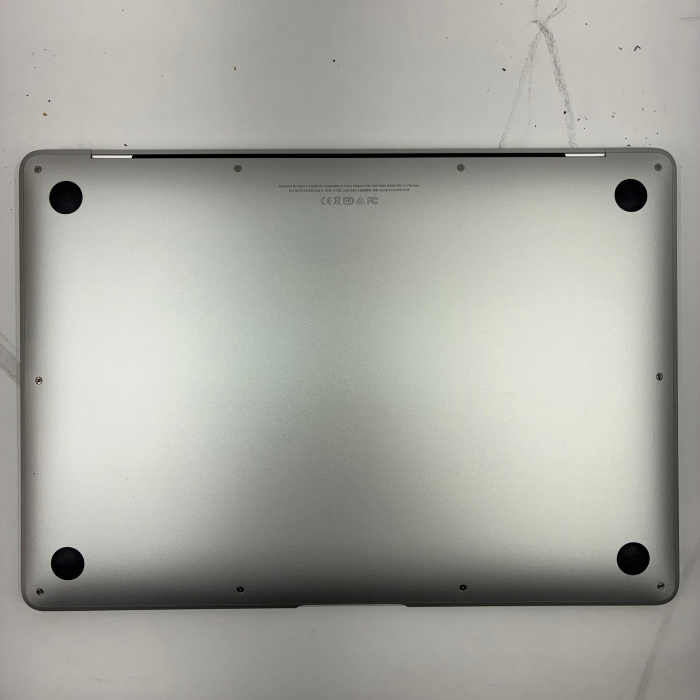 2018 Apple MacBook Air 13.3" i5 1.6GHz 16GB RAM 256GB SSD Silver A1932
