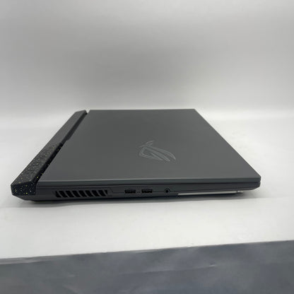 Asus ROG Strix G17 17.3" Ryzen 9 7845HX 3.0GHz 16GB RAM 1TB SSD GeForce RTX 4060