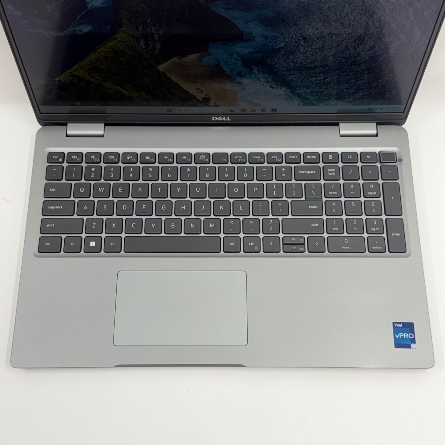 Dell Latitude 5540 15.6" i5-1345U 1.6GHz 16GB 256GB SSD intel Iris Xe Graphics