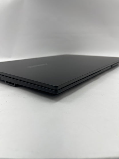 Asus Creator Laptop Q OLED Q540V 15.6" i9-13900H 16GB RAM 1TB SSD RTX 3050