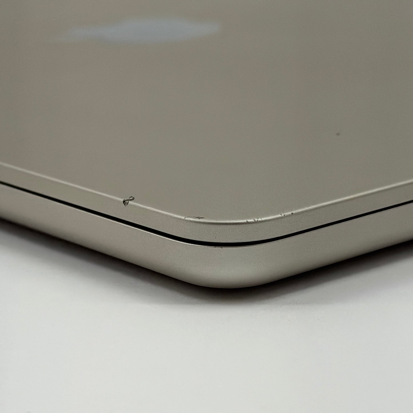 2025 Apple MacBook Air 13" M4 8C GPU 4.5GHz 16GB RAM 256GB SSD A3240