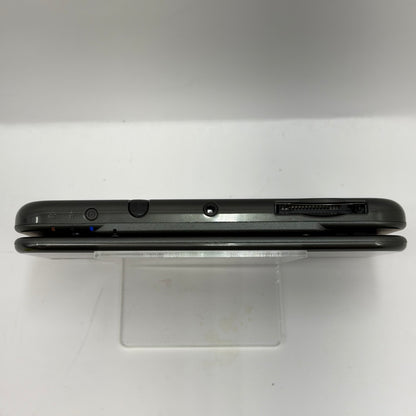 New Nintendo 3DS XL Handheld Game Console RED-001 Black