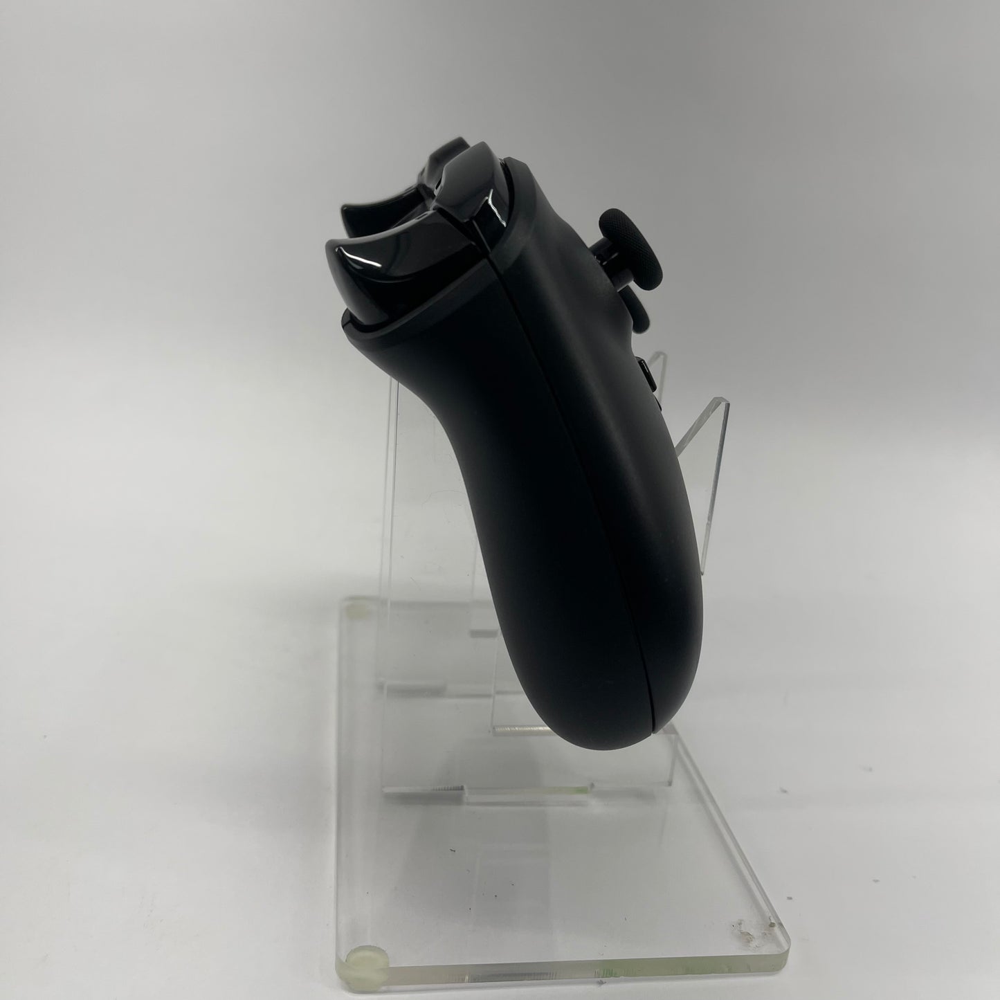 Microsoft Xbox One X 1TB Console Gaming System Black 1787