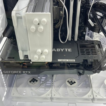 Custom PC Ryzen 7 7800X3D 4.20GHz 32GB RAM 1TB SSD Nvidia GeForce RTX 3070