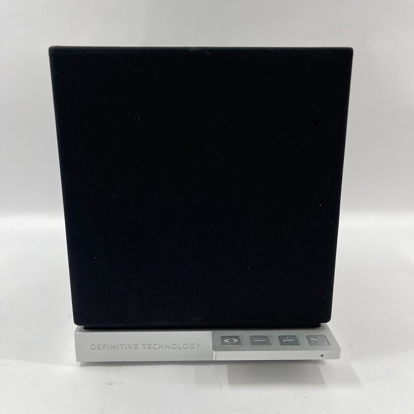 Definitive Technology W7 Wireless Wi-Fi Powered Speaker Black￼