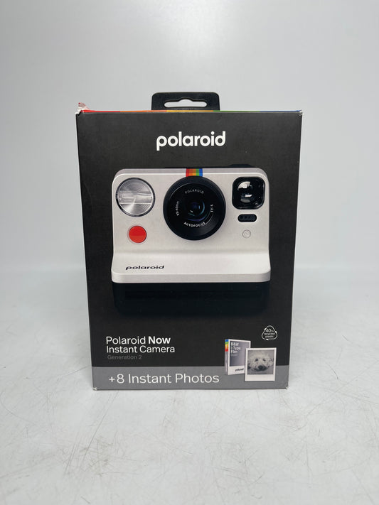 New Polaroid Now Instant Camera Generation 2 +8 Photos Bundle White PRD006283