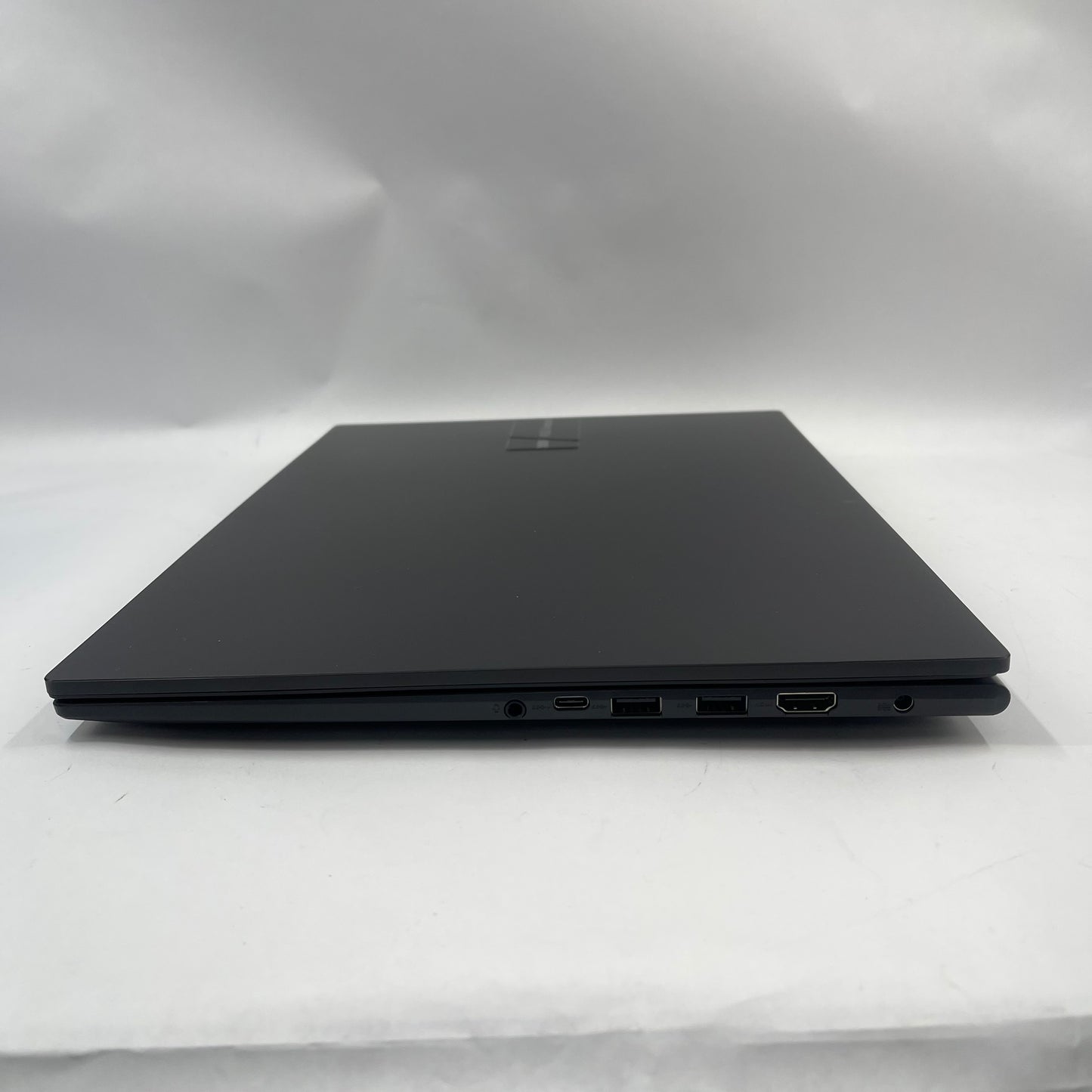 Asus Vivobook 16 F1605VA 16" i7-1355U 1.7GHz 16GB RAM 512GB SSD Intel Iris Xe 