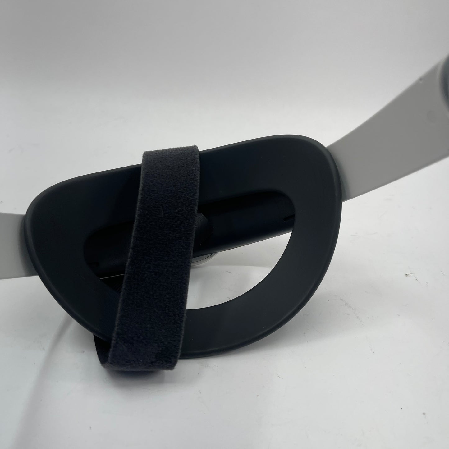 Oculus Quest 2 Elite Strap VR Headset Headstrap 345-01041-03