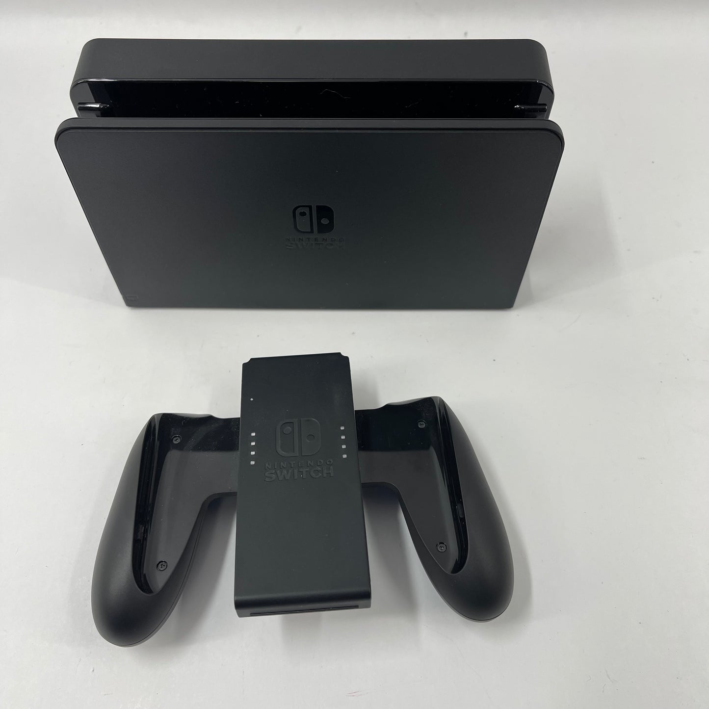 Nintendo Switch OLED Video Game Console HEG-001 Red/Blue