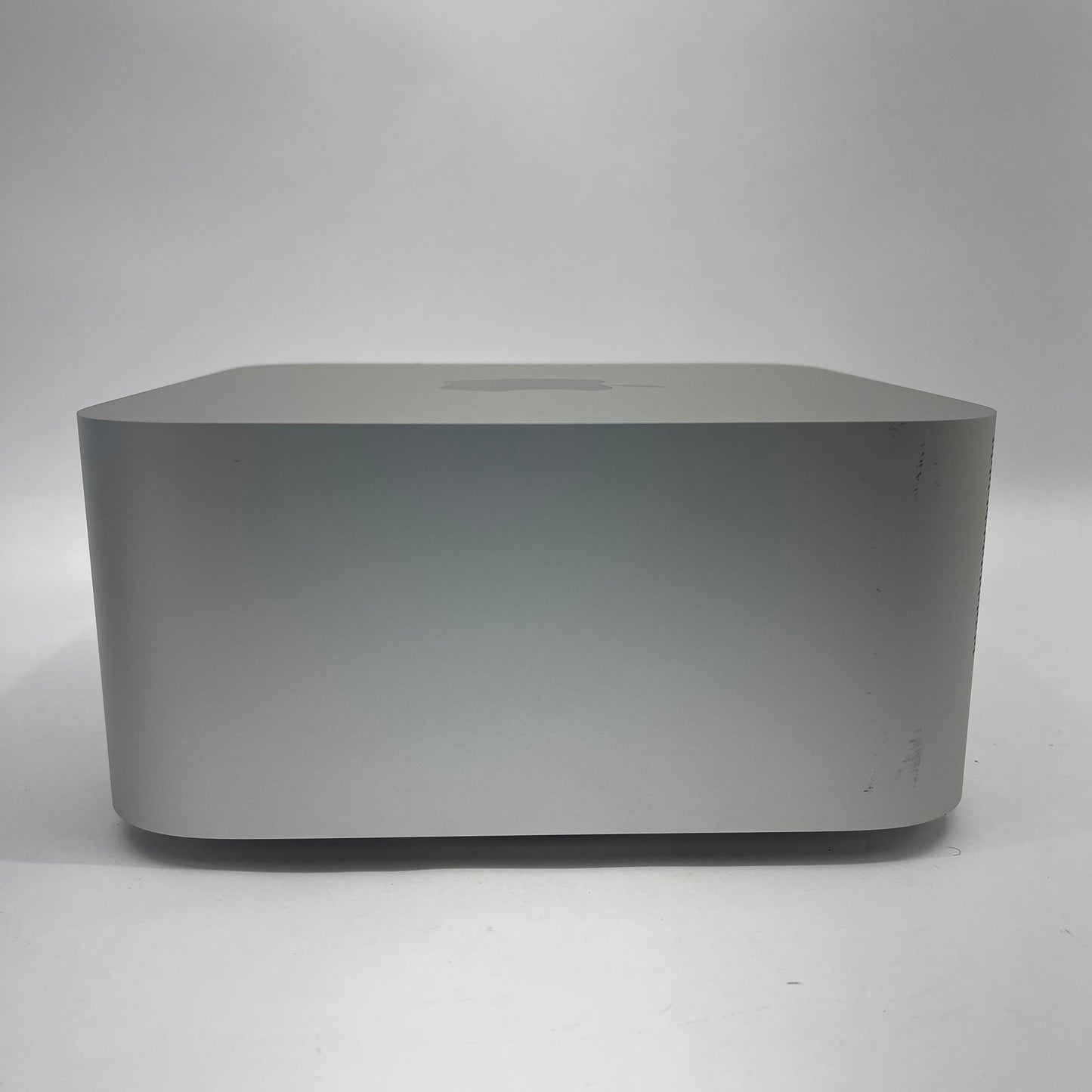 2022 Apple Mac Studio M1 Max 3.2GHz 32GB RAM 512GB SSD Silver A2615