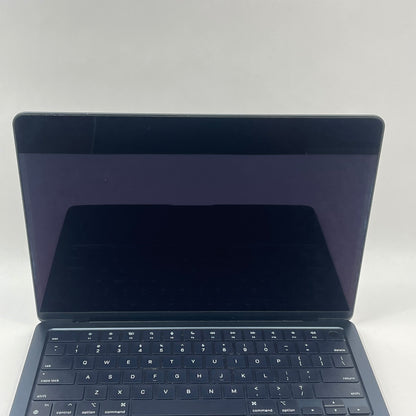 2024 Apple MacBook Air 13.6" M3 8C GPU 4.0GHz 8GB RAM 256GB SSD A3113