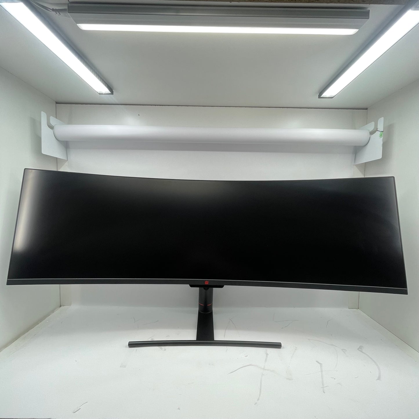 Deco Gear 49" DGVIEW495K 5K DQHD Dual-QHD LCD VA Curved Gaming Monitor