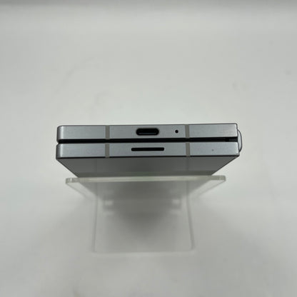 Factory Unlocked Samsung Galaxy Z Fold6 12GB RAM 256GB SM-F956U Silver