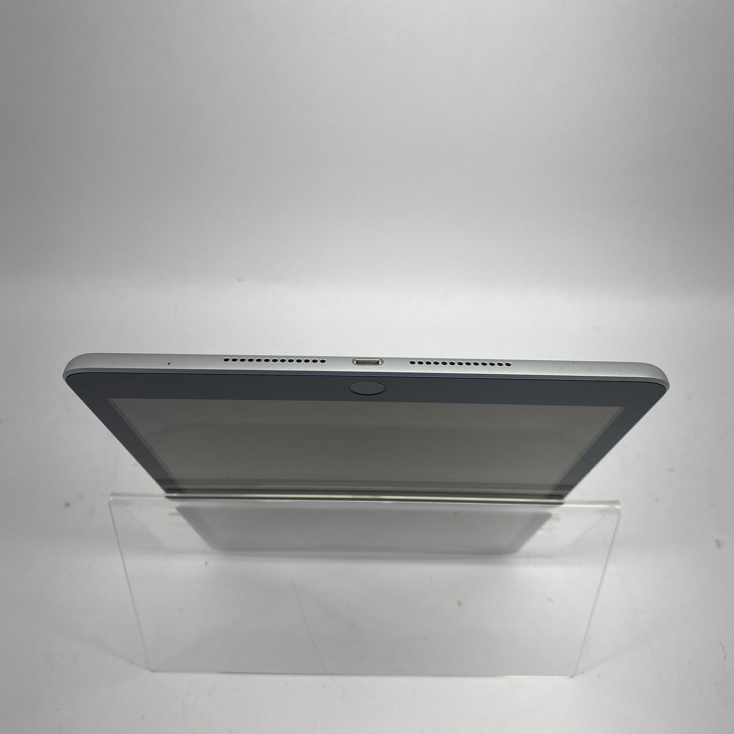 WiFi Only Apple iPad 9th Gen 64GB Silver A2602