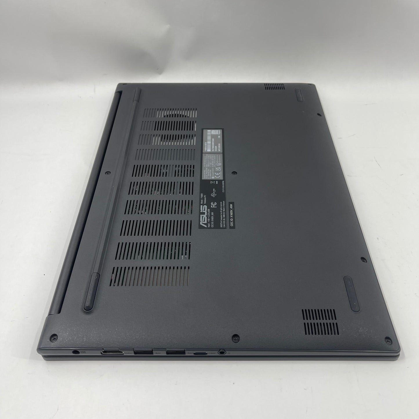 Asus Vivobook 16 F1605VA 16" i7-1355U 1.7GHz 16GB RAM 512GB SSD Intel Iris Xe 