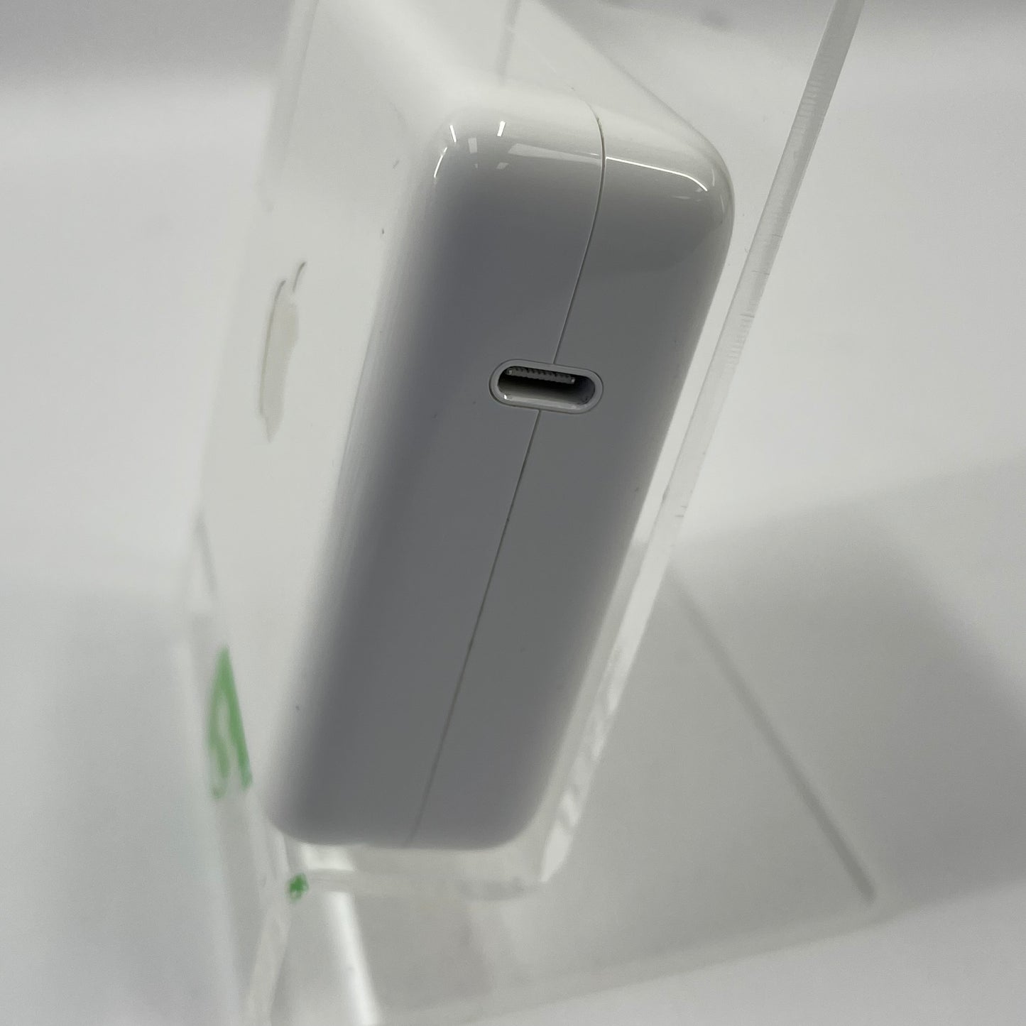 Apple 67W USB-C  Power Adapter A2518