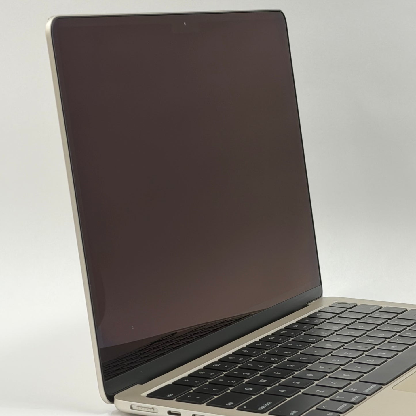 2025 Apple MacBook Air 13" M4 8C GPU 4.5GHz 16GB RAM 256GB SSD A3240