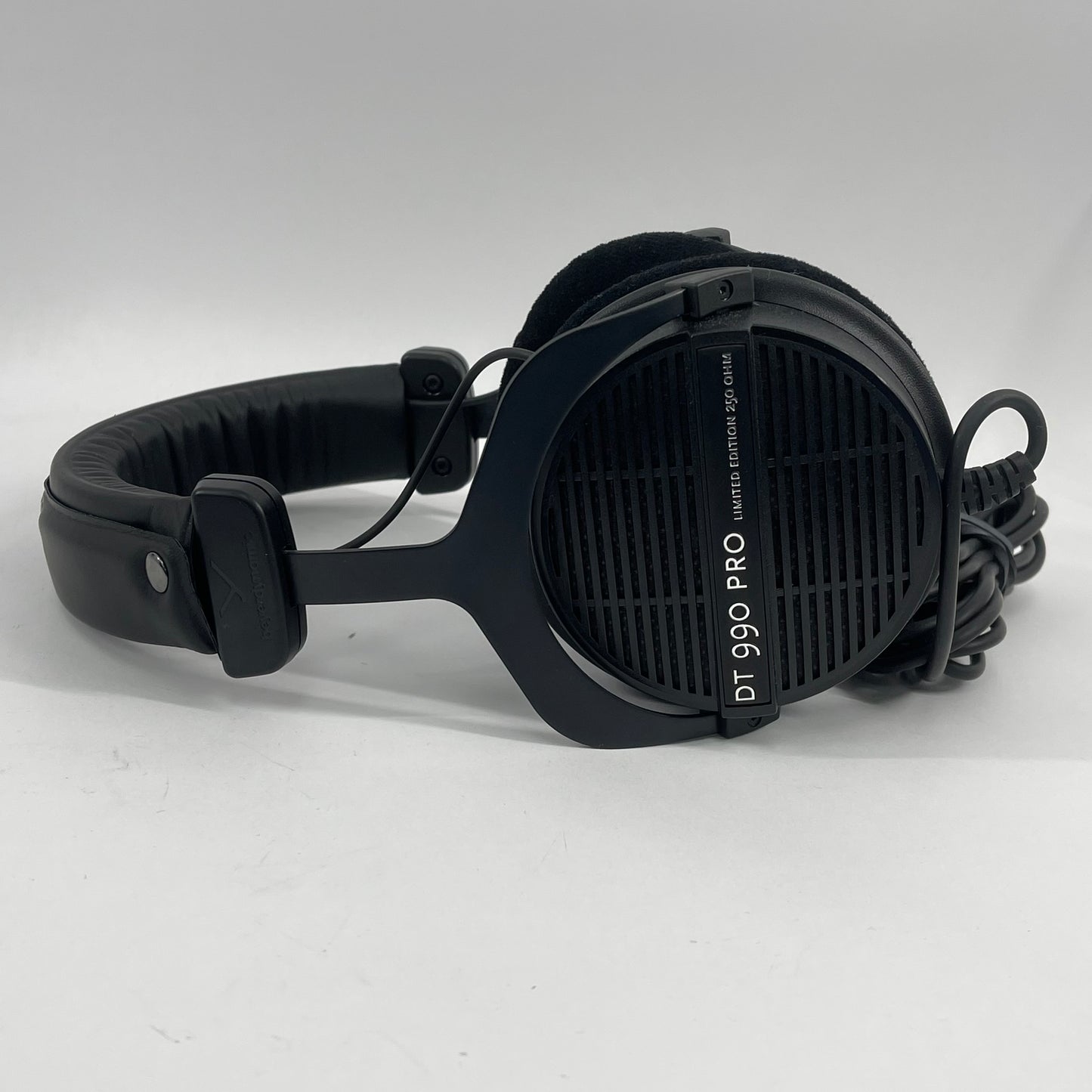 Beyerdynamic DT 990 Pro Studio Headphones Limited Edition 250 OHM