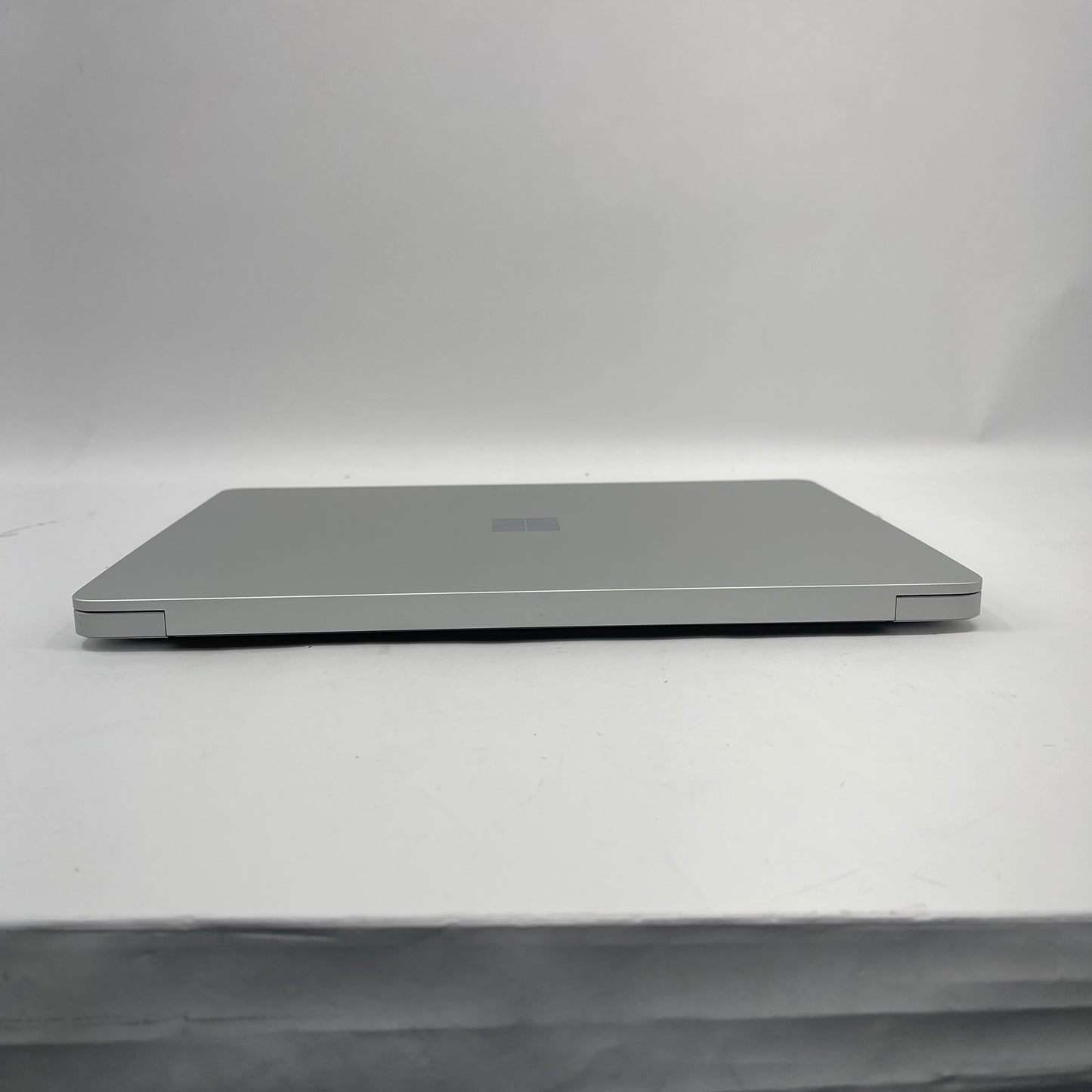 Microsoft Surface Laptop 7 2036 13.8" Snapdragon X Elite 16GB RAM 512GB SSD