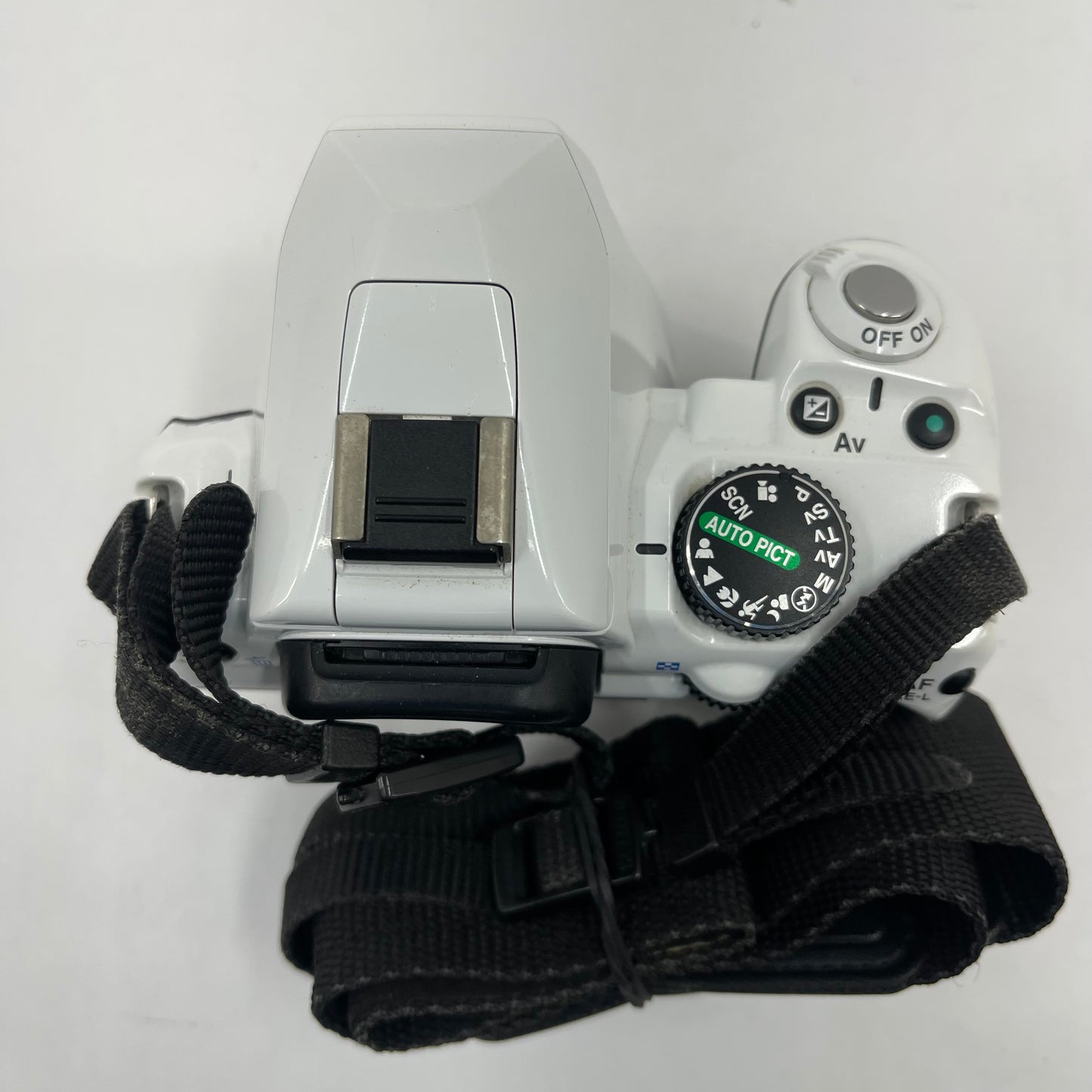 Pentax K-R 14692 12.4MP Digital SLR DSLR Camera