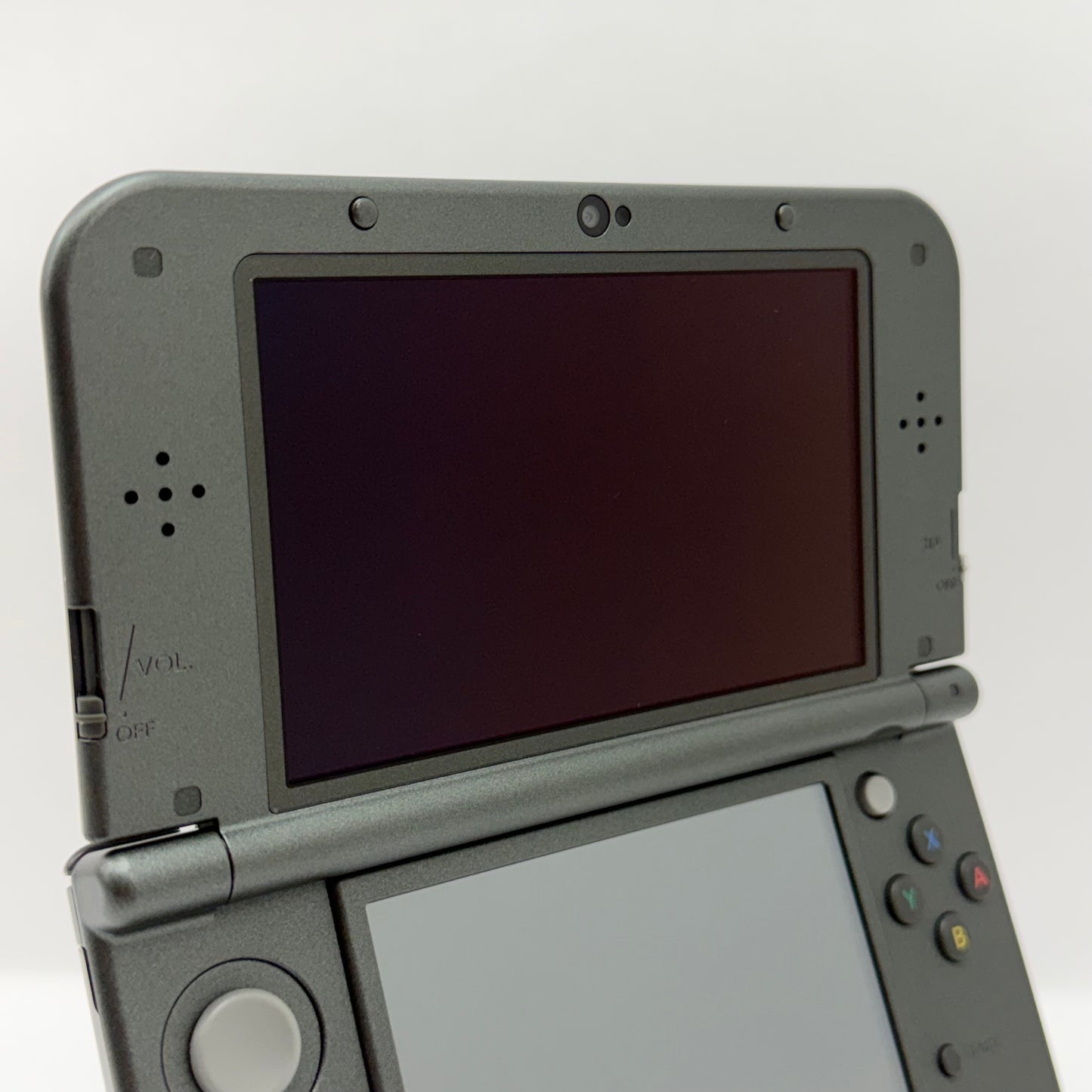 New Nintendo 3DS XL Handheld Game Console RED-001 Black