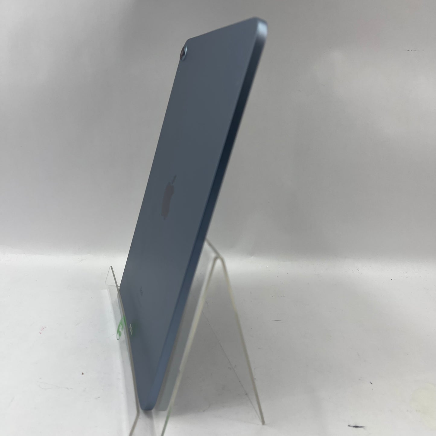WiFi Only Apple iPad Air 4th Gen 64GB Blue MYFQ2LL/A