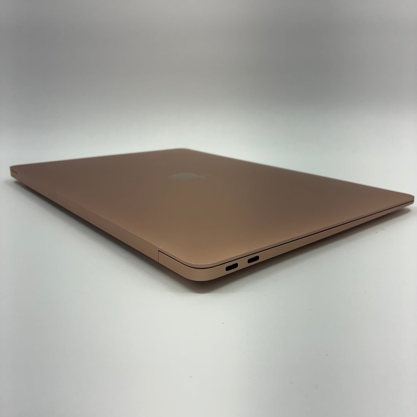 2020 Apple MacBook Air 13.3" M1 7C GPU 3.2GHz 8GB RAM 256GB SSD A2337