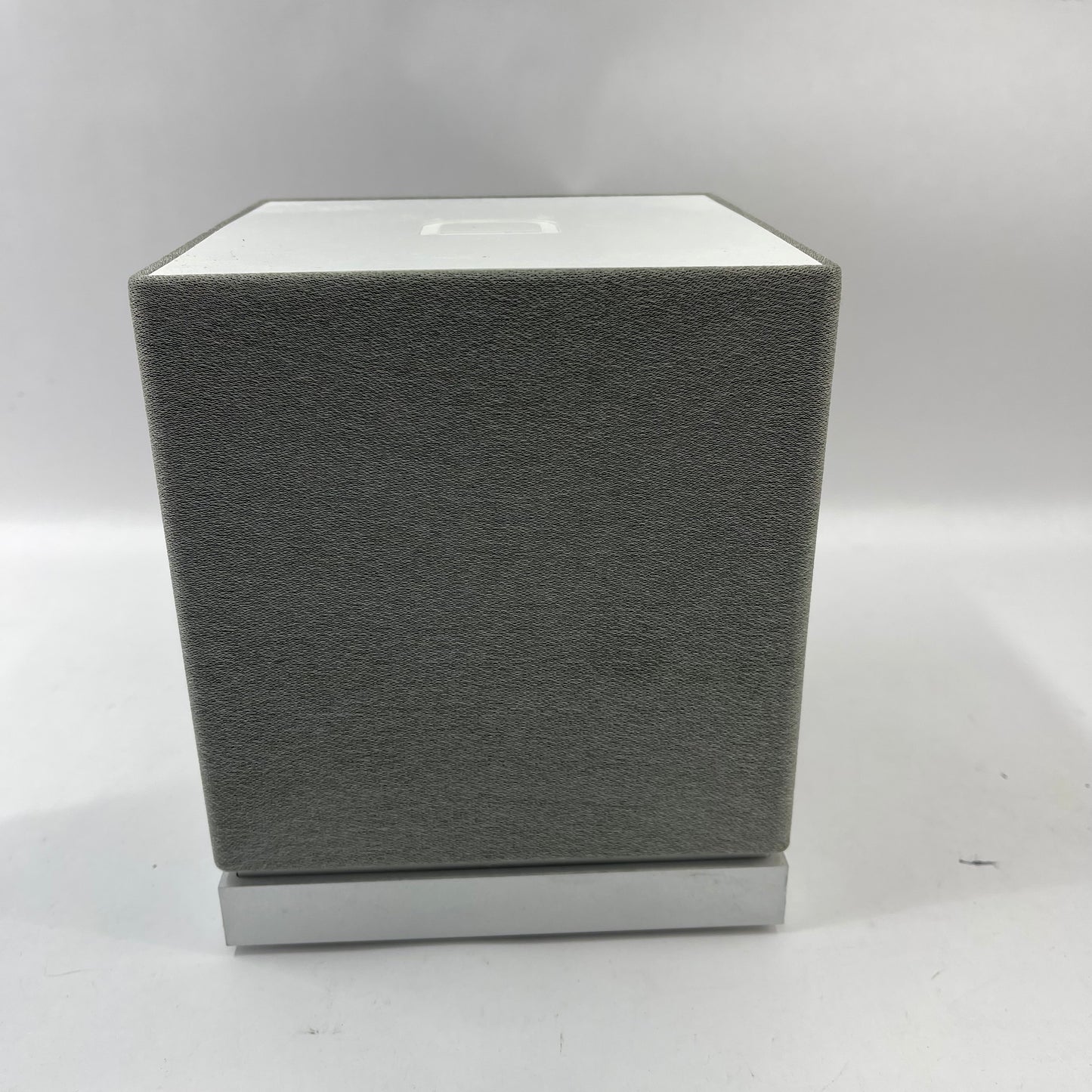 Definitive Technology W7 Wireless WiFi Powered Speaker Gray