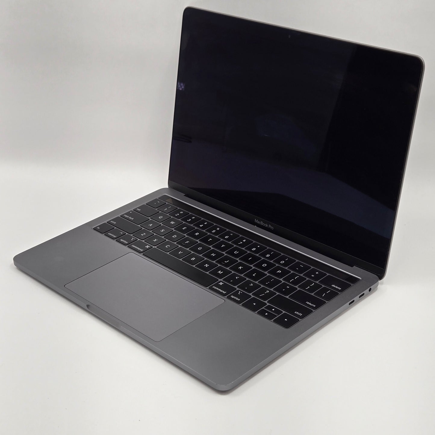 2018 Apple MacBook Pro 13.3" i5 2.3GHz 8GB RAM 256GB SSD Space Gray A1989