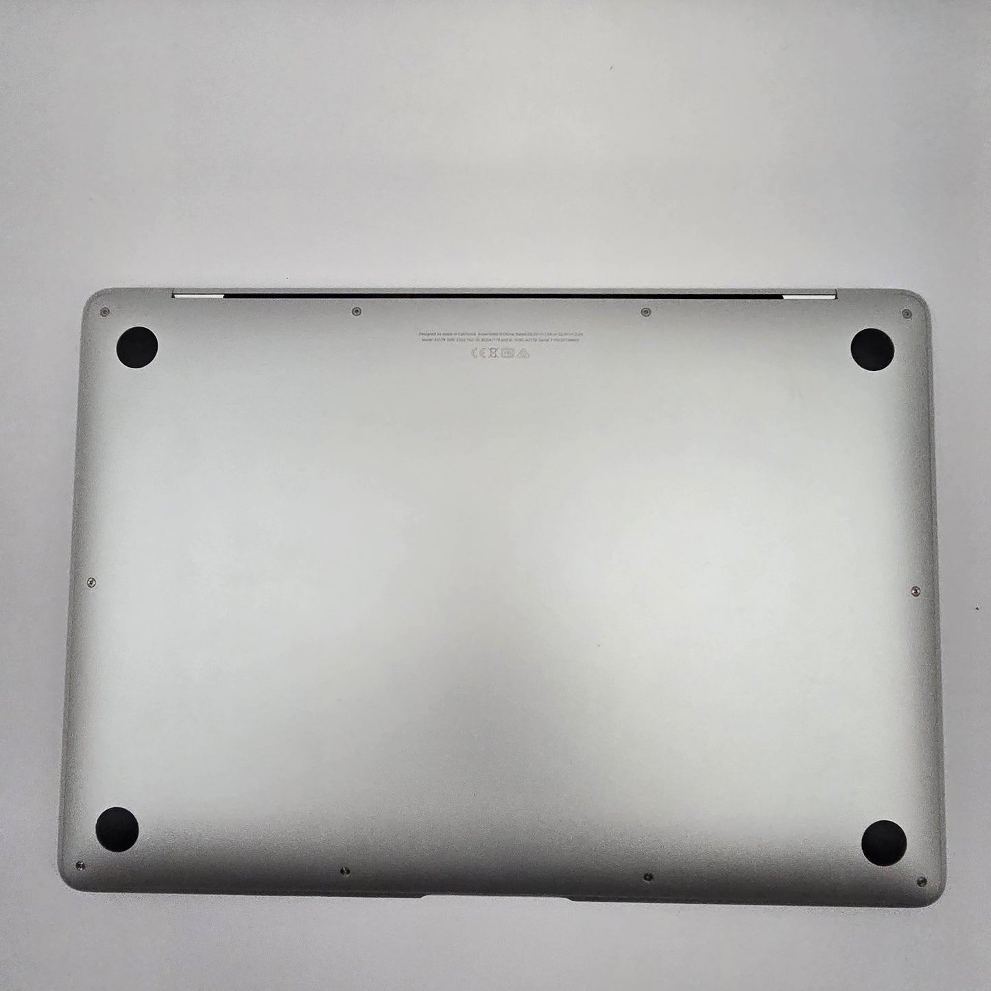 2020 Apple MacBook Air 13.3" i3 1.1GHz 16GB RAM 512GB SSD Silver A2179